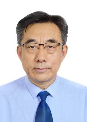 职称：教授